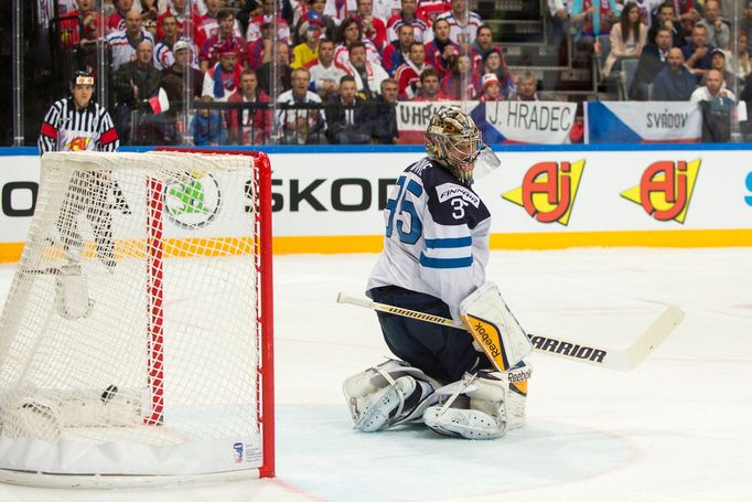 MS 2015, Česko-Finsko: Pekka Rinne inkasuje