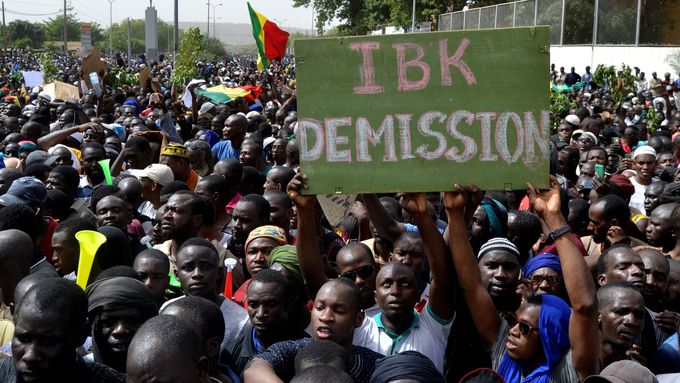 Protesty v Mali.