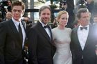 Na 68. ročník filmového festivalu v Cannes dorazili Benicio Del Toro a Emily Blunt představit svůj nový film Sicario, což ze španělského překladu znamená nájemný vrah.