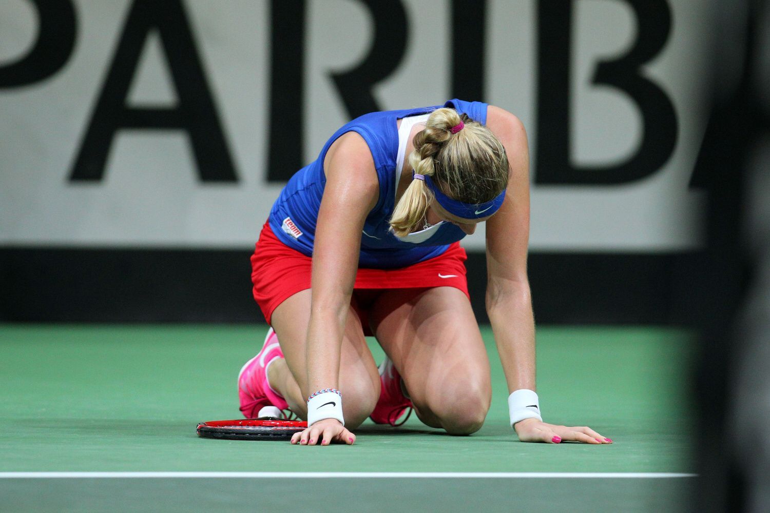 Fed Cup, finále 2014: Petra Kvitové v zápase s Angelique Kerberovou