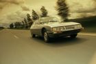 V témže roce, jen o kousek dál, stál na stánku Citroënu model SM. Avantgardně navržené velké kupé Francouzi vyrobili ve spolupráci s Maserati. To se projevilo například třílitrovým šestiválcem, který SM sdílelo s Maserati Merak. Auto mělo též hydropneumatické odpružení nebo luxusně vybavený interiér. Výroba trvala do roku 1975.
