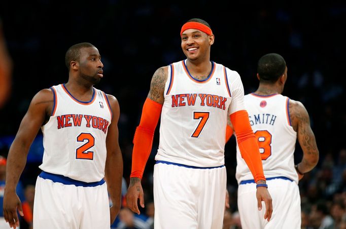 Carmelo Anthony z New York Knicks se směje