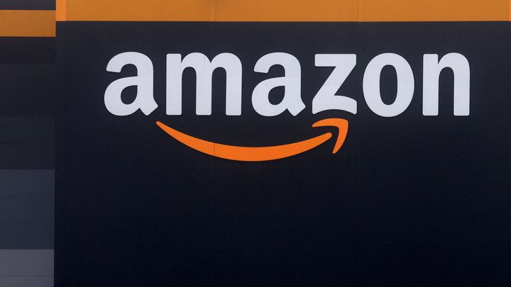 Amazon buduje kamenný obchod s módou. Za pomoci algoritmu lidem sám doporučí oblečení; Zdroj foto: Reuters