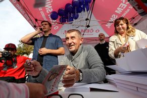 Volební kampaň Andreje Babiše v Praze na Náplavce, 28. září