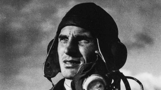 Unikátní válečné snímky a ztracený film. Černobílá krása i drama fotografa Sitenského