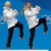 Olympijské vítězky v týmovém sprintu Kikkan Randallová a Jessica Digginsová tančí