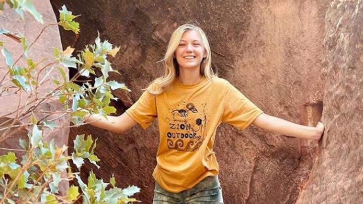 Záhadná smrt mladé blogerky: Zmizela na cestě po USA, jejího snoubence hledá policie; Zdroj foto: Gabby Petito/Instagram.com