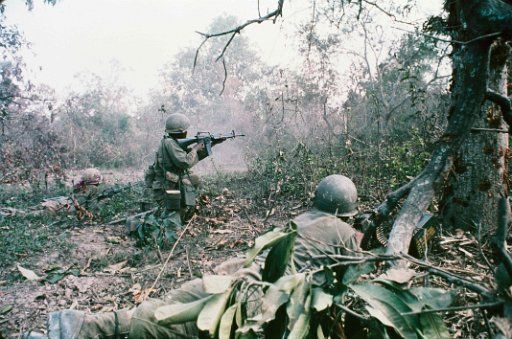 Patrick Chauvel - válka v Kambodži