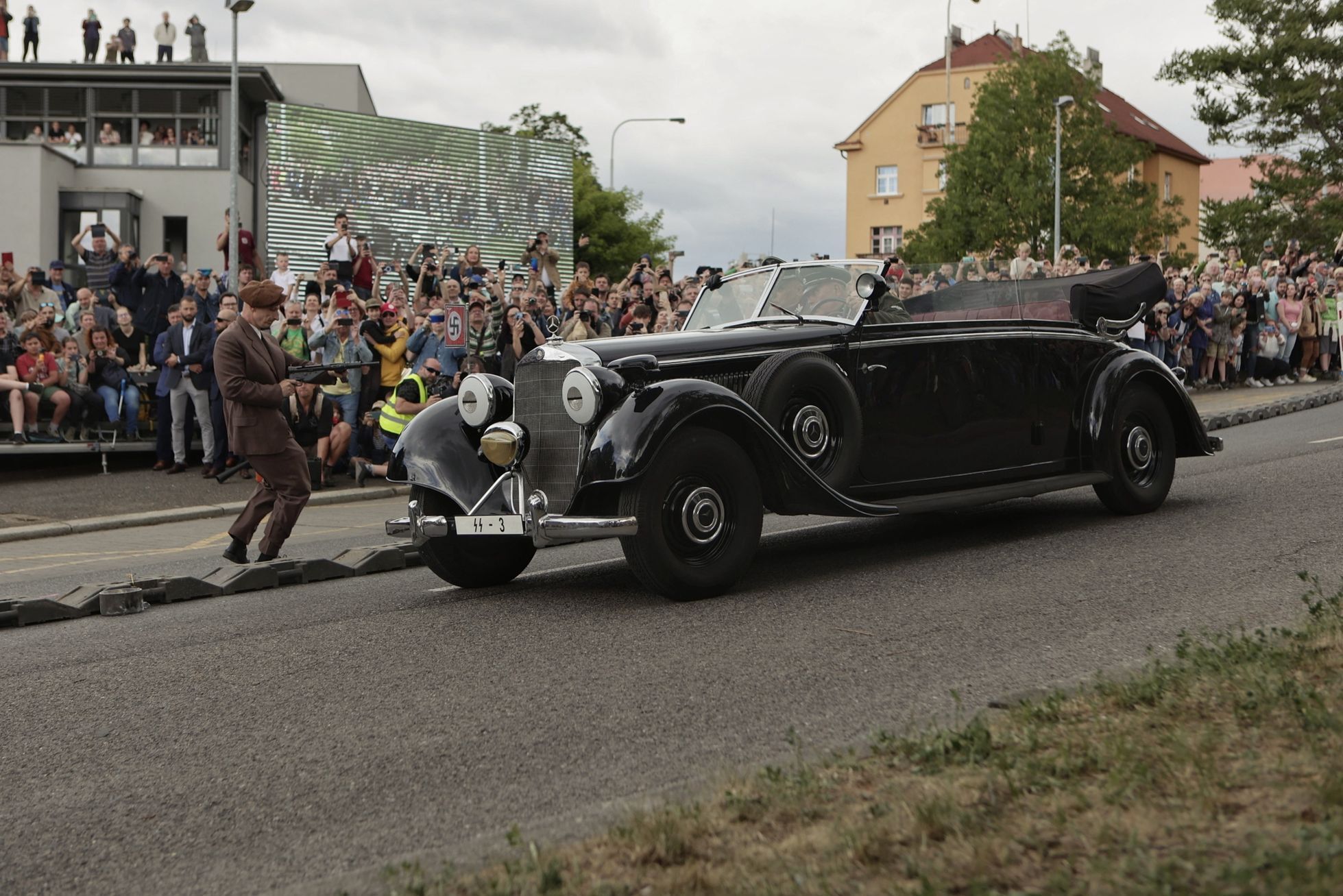 Rekonstrukce a připomenutí útoku na Heydricha, 80. výročí