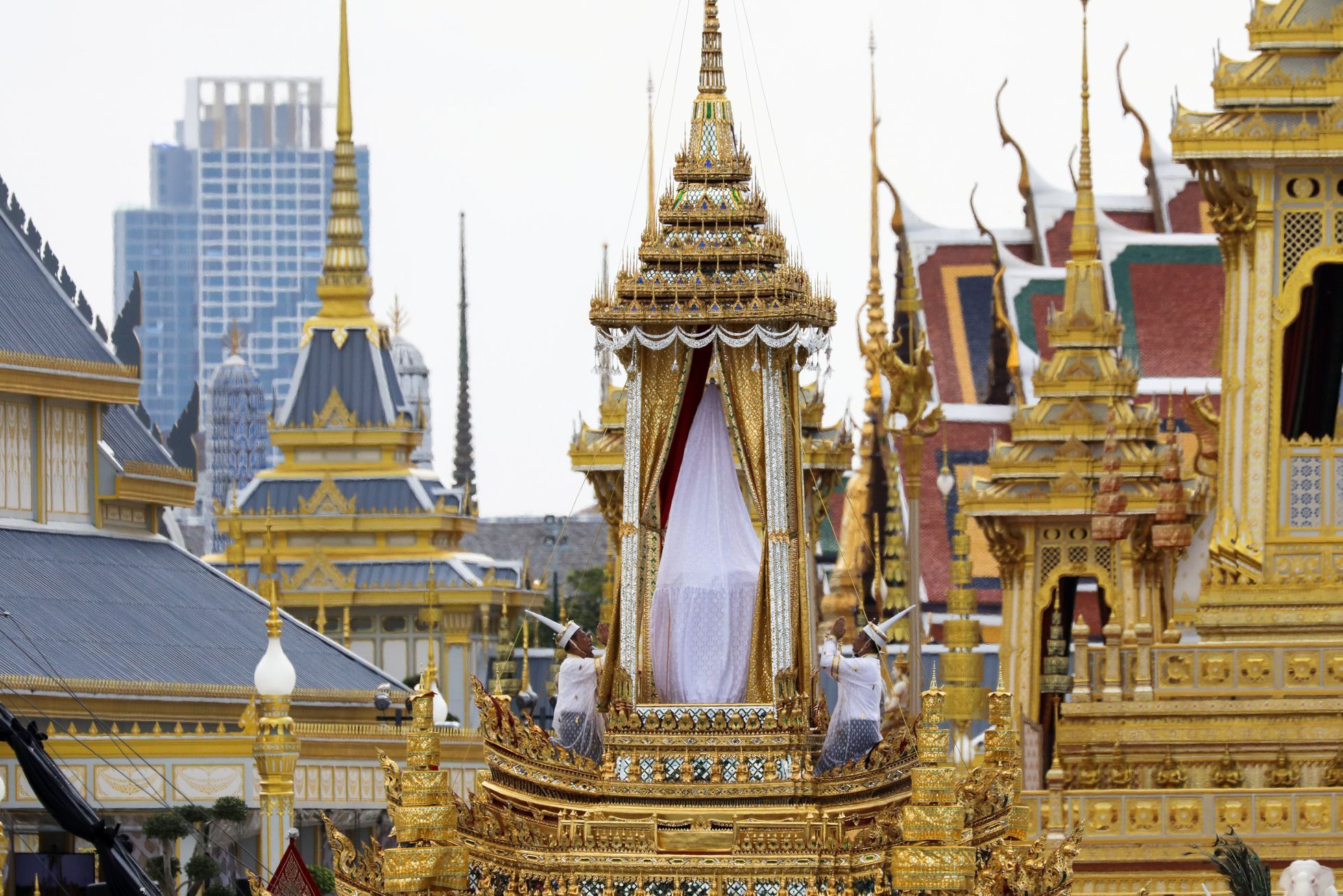 Bangkok, Thajsko. Pohřeb thajského krále, pětidenní ceremonie