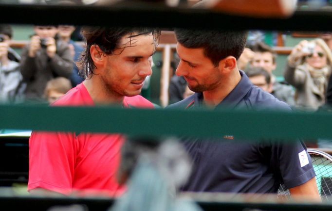 Rafael Nadal Novak Djokovič po finále French Open 2012.