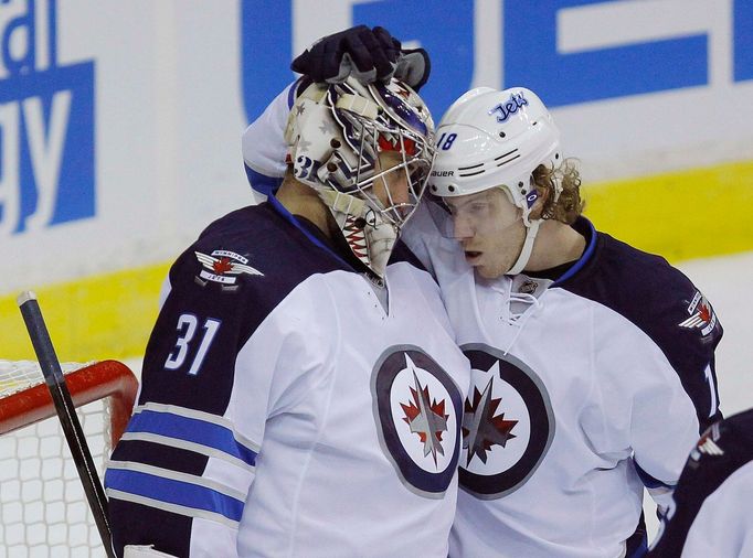 NHL, Winnipeg Jets: Ondřej Pavelec a Bryan Little