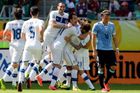 Itálii vyhrála bitvu o bronz. Uruguayce vychytal Buffon