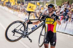 Belgičan Gilbert vyhrál počtvrté Amstel Gold Race, ve spurtu porazil Kwiatkowského