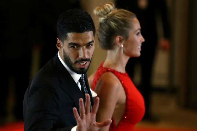 Messiho svatba -  Luis Suárez a manželka Sofia Balbiová