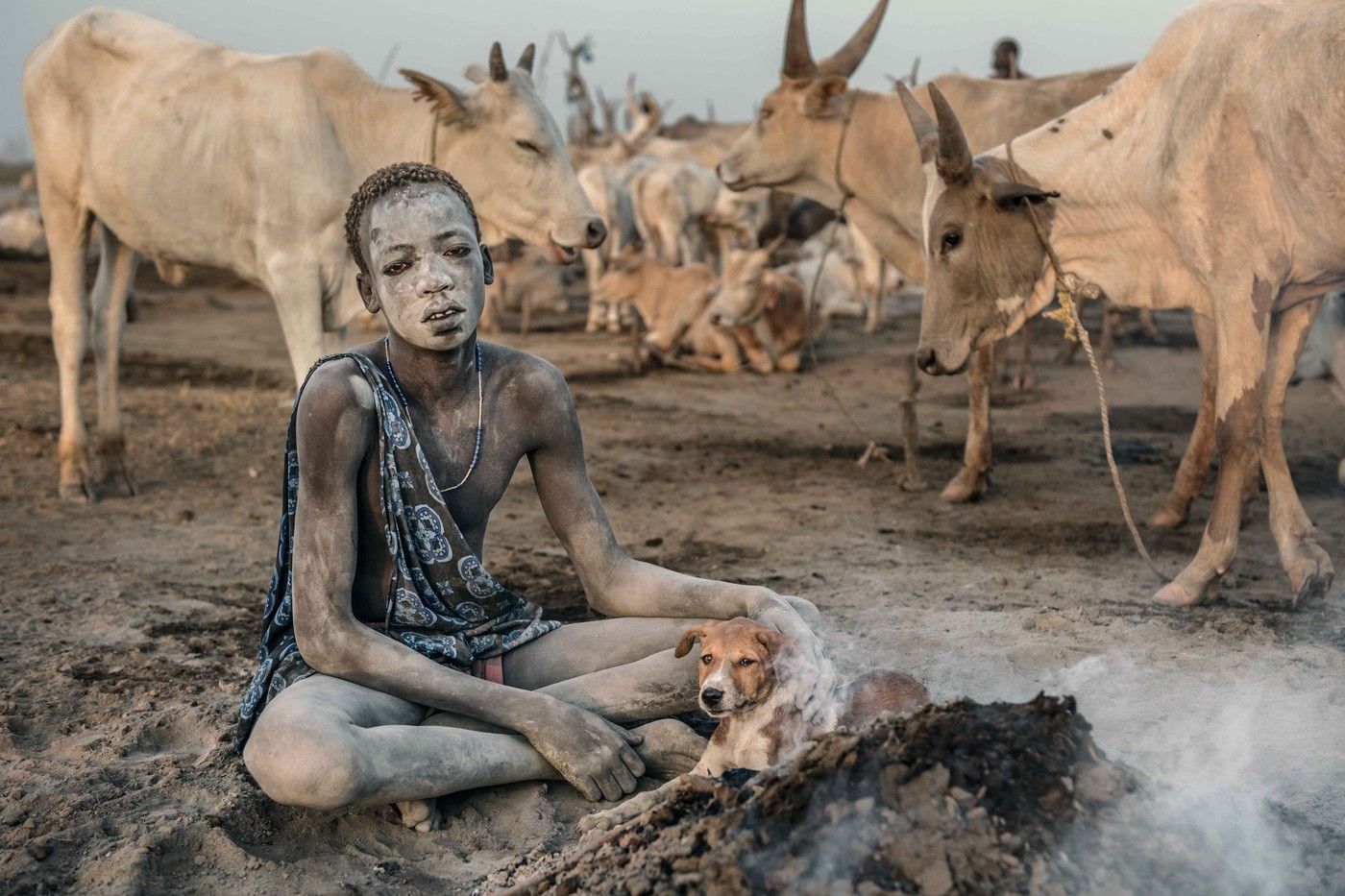 mundari kmen afrika
