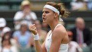 Pochvalu zaslouží i další děvčata. Lucie Šafářová měla rovněž parádní sezonu, však jí na Wimbledonu vyřadila až sama Kvitová v semifinále.