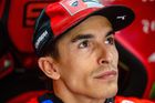 Marquez šel v kvalifikaci k zemi, pole position má jeho rival. Salač dál mezi špičkou