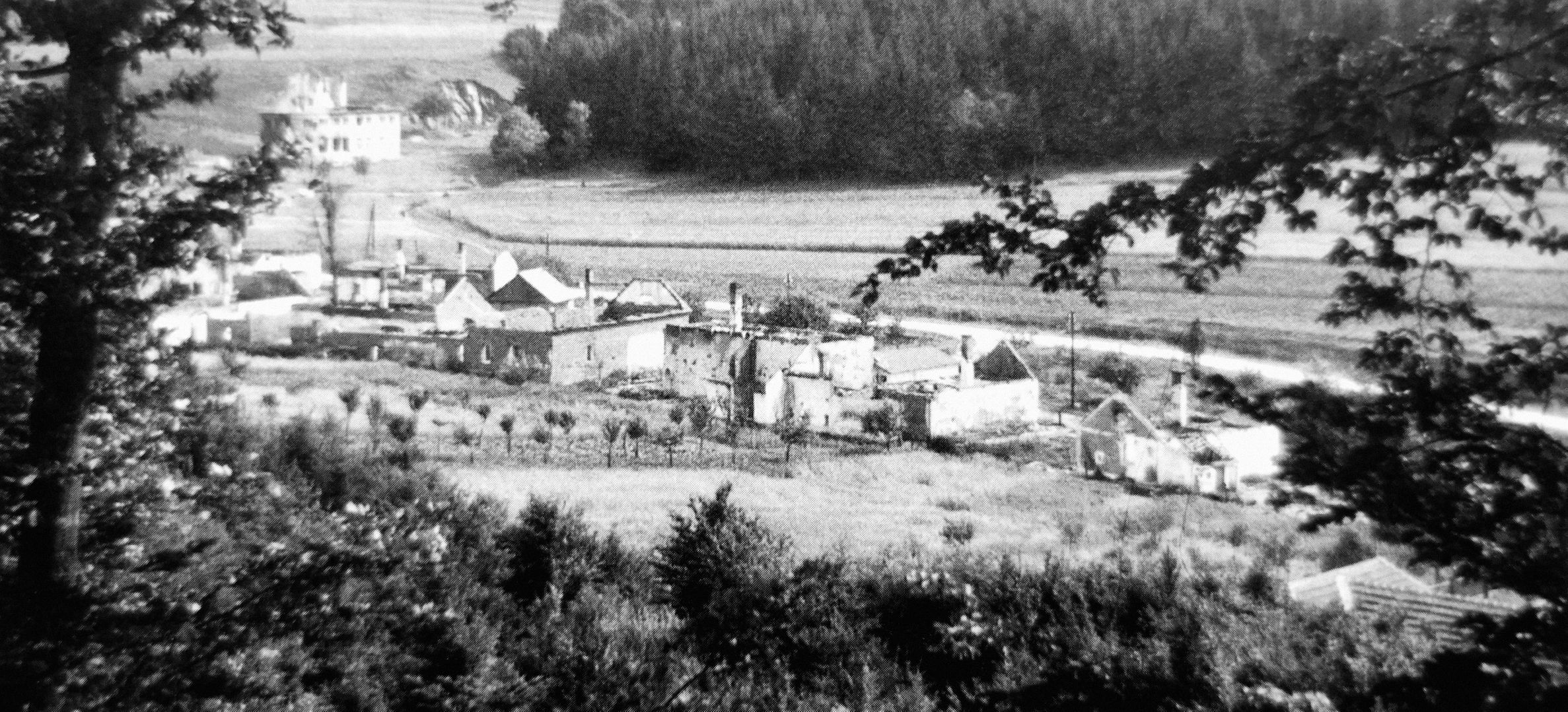 Jednorázové užití / Masakry a vypálené osady od nacistů v dubnu 1945