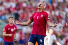 Haalandův gól Norům proti Skotsku nepomohl, Slováci vyhráli na Islandu