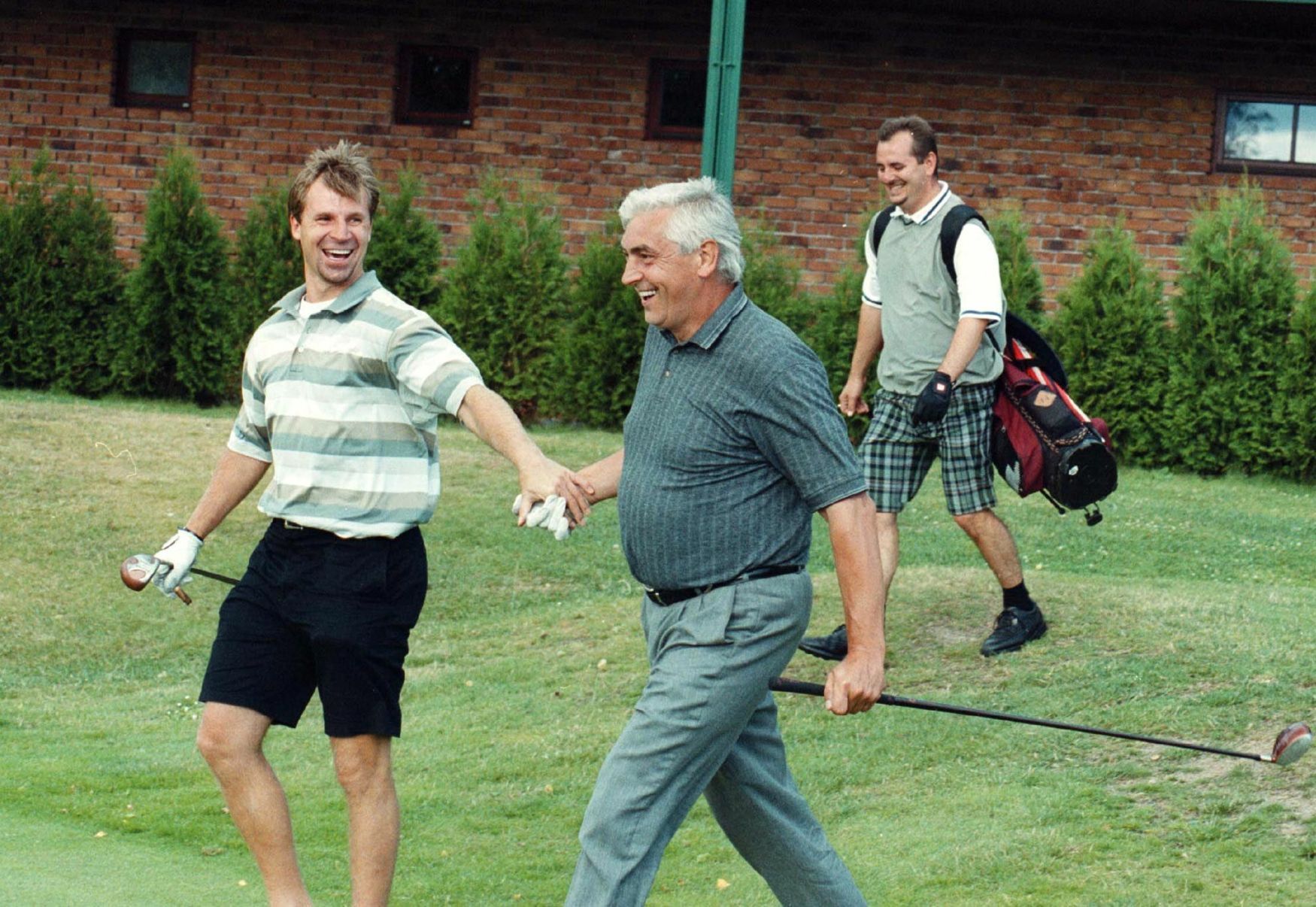 Ivan Hlinka v létě 2001 na golfu s Petrem Svobodou