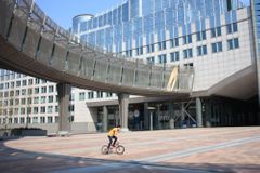 EU chystá plošné kvóty pro ženy ve vysokém managementu