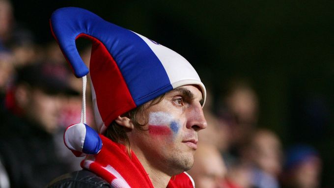 Projděte si desatero rad, které by měl vzít v potaz každý fanoušek, který se v červnu hodlá vydat na evropský fotbalový šampionát do Francie.