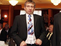 Místopředseda TOP 09 Jaromír Drábek: Problém se musí nějak řešit.