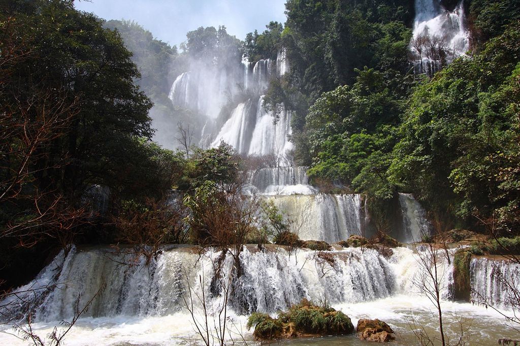 Obrazem: Nejkrásnější vodopády světa / Te-law-zue Falls