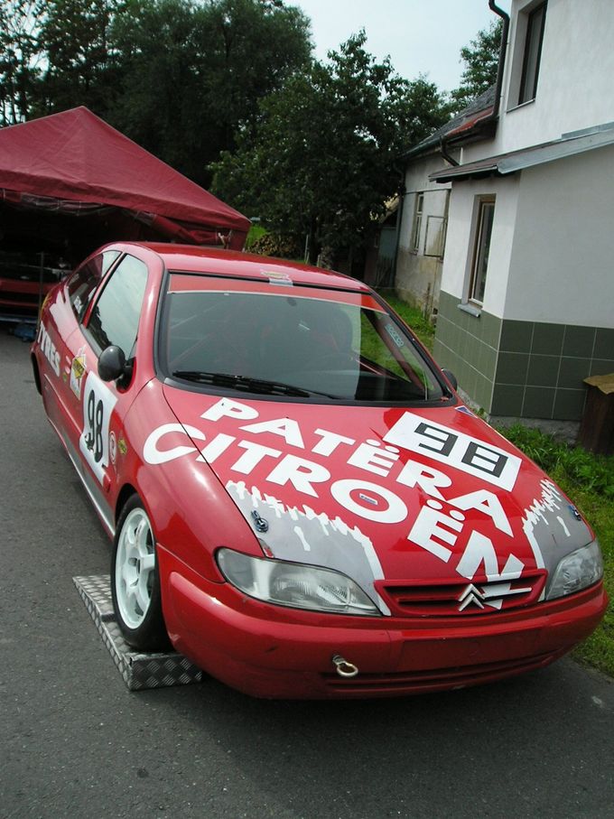 V roce 2005 startoval Jiří Los mladší právě na Laudonu s Citroënem Xsara Vti. Byla to jeho první sezona v závodech do vrchu,