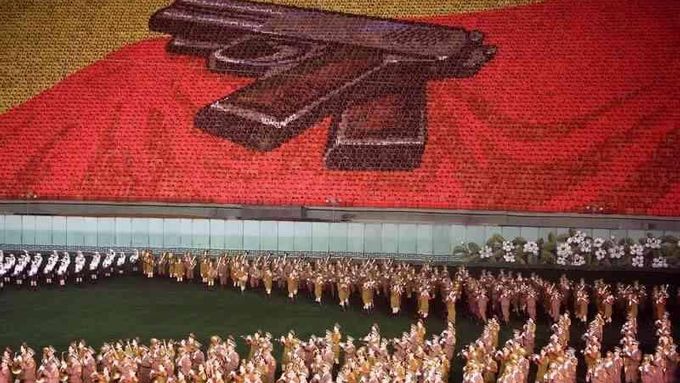 Exkluzivní fotografie Jana Šibíka, které udělal během svého pobytu v Severní Koreji. V zemi, kde je téměř vše zakázáno - i focení.