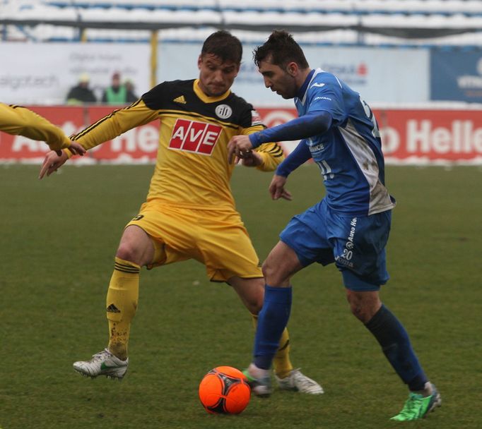 Fotbal, Baník Ostrava - České Budějovice: Davor Kukeč (vpravo)