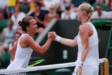 Před dvěma tisícovkami diváků ve třetím kole Wimbledonu vyřadila nasazenou i světovou čtyřku Kiki Bertensovou z Nizozemska.