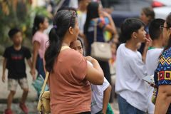 Filipíny zasáhlo silné zemětřesení, úřady varují před tsunami