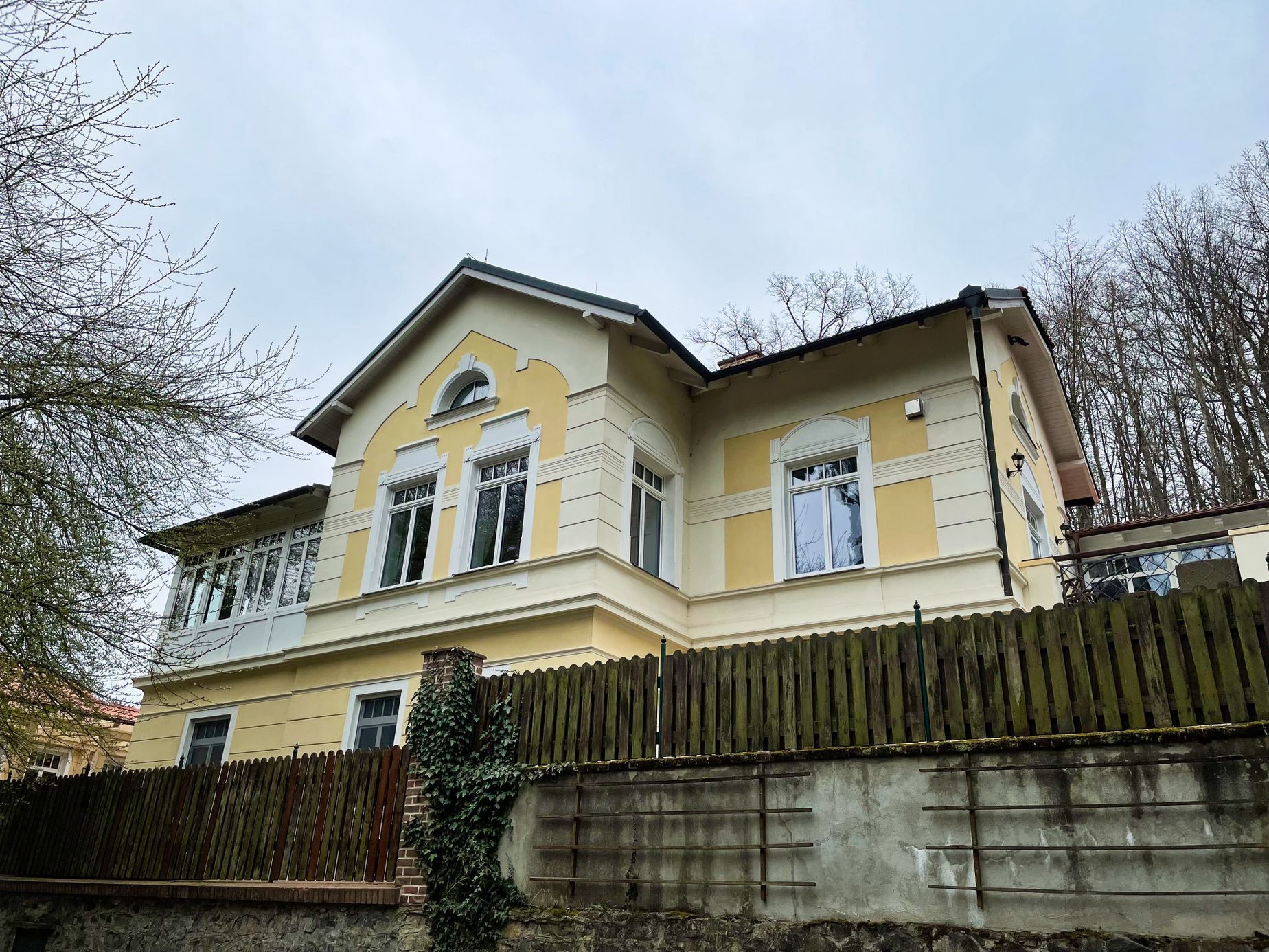 Roztoky u Prahy, vily