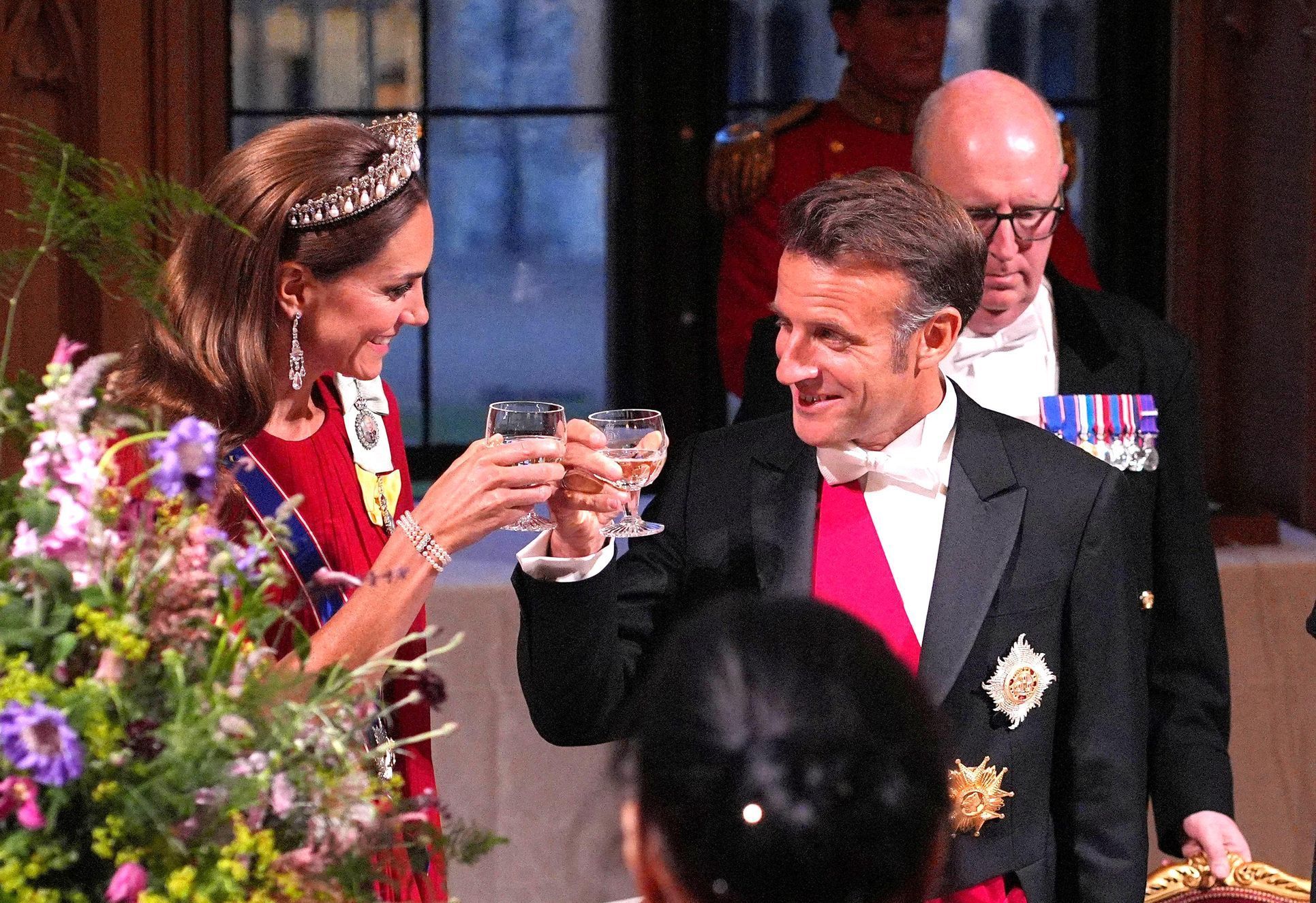 Macron, Charles II. večeře, Windsor, Velká Británie, návštěva