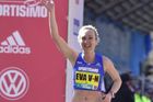 Vrabcová překonala na Pražském půlmaratonu český rekord, vyhrál Keňan Kimeli