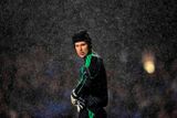 Petr Čech (Chelsea) se musel vyrovnat s hustým deštěm v utkání Ligy mistrů s Portem