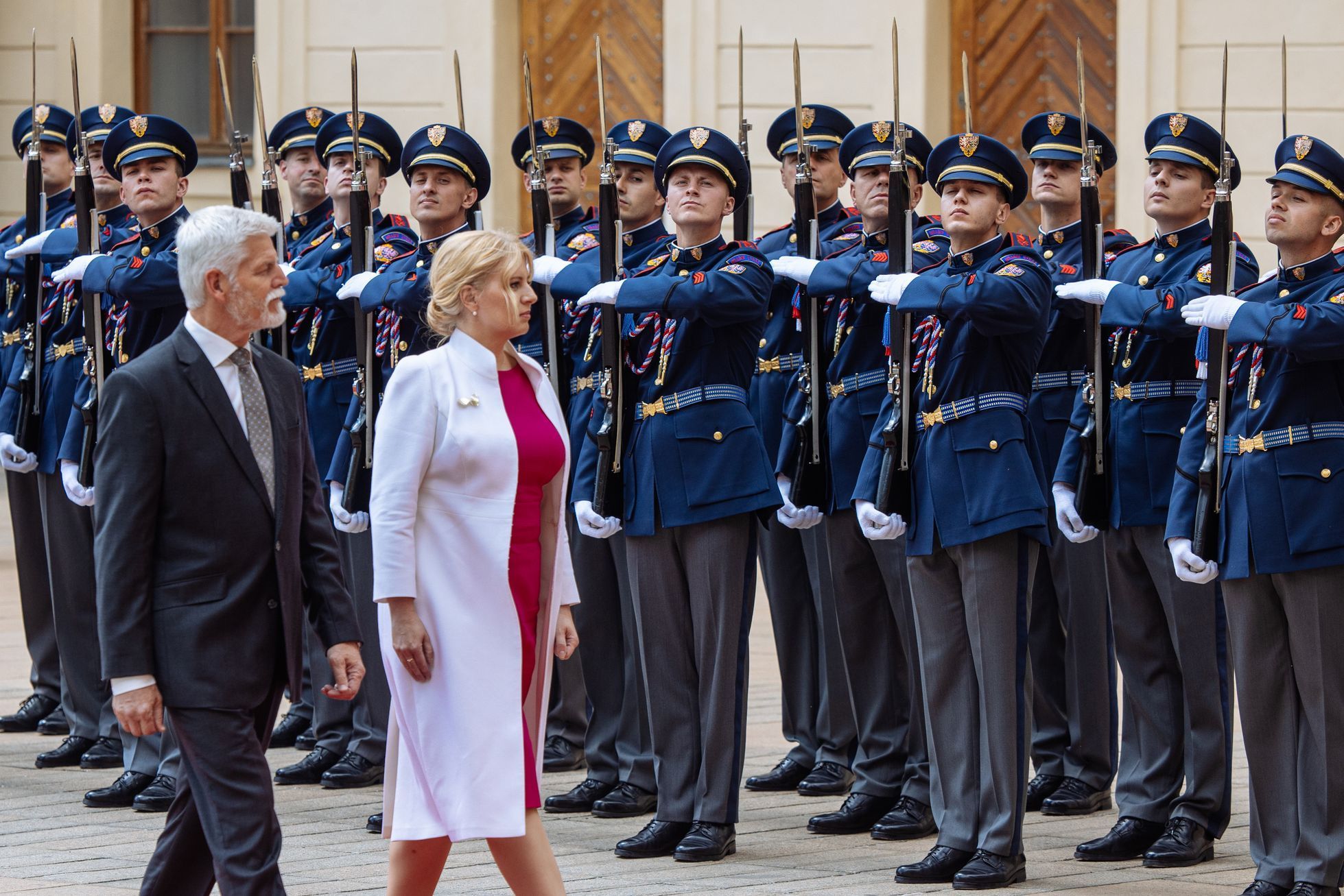 Slovenská prezidentka Zuzana Čaputová na poslední návštěvě Česka a prezidenta Petra Pavla na Pražském hradě
