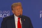 Zdrcující obžaloba: Putin je silnější než kdy dřív, tvrdí vlivný časopis. Viní Trumpa