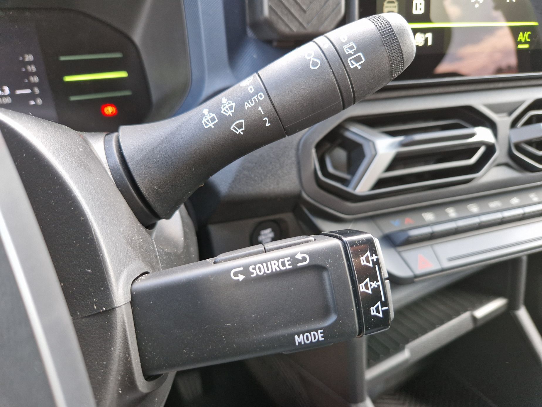Dacia Duster Hybrid test