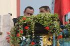 ODS se chystá k sesazení Topolánka, premiérem ho nechá