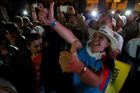 Proč Kolumbijci odmítli mír s povstalci? Chtějí spravedlnost pro čtvrt milionu mrtvých