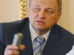 Jan Kasal (KDU-ČSL) ve volbě předsedy sněmovny opět neuspěl.