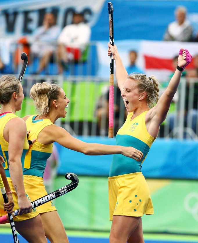 Women's Pool B India v Australia - Olympic Hockey Centre - Rio de Janeiro, Brazil - 10/08/2016. Jane Claxton (AUS) of Australia (R) celebrates with her teammates after sc