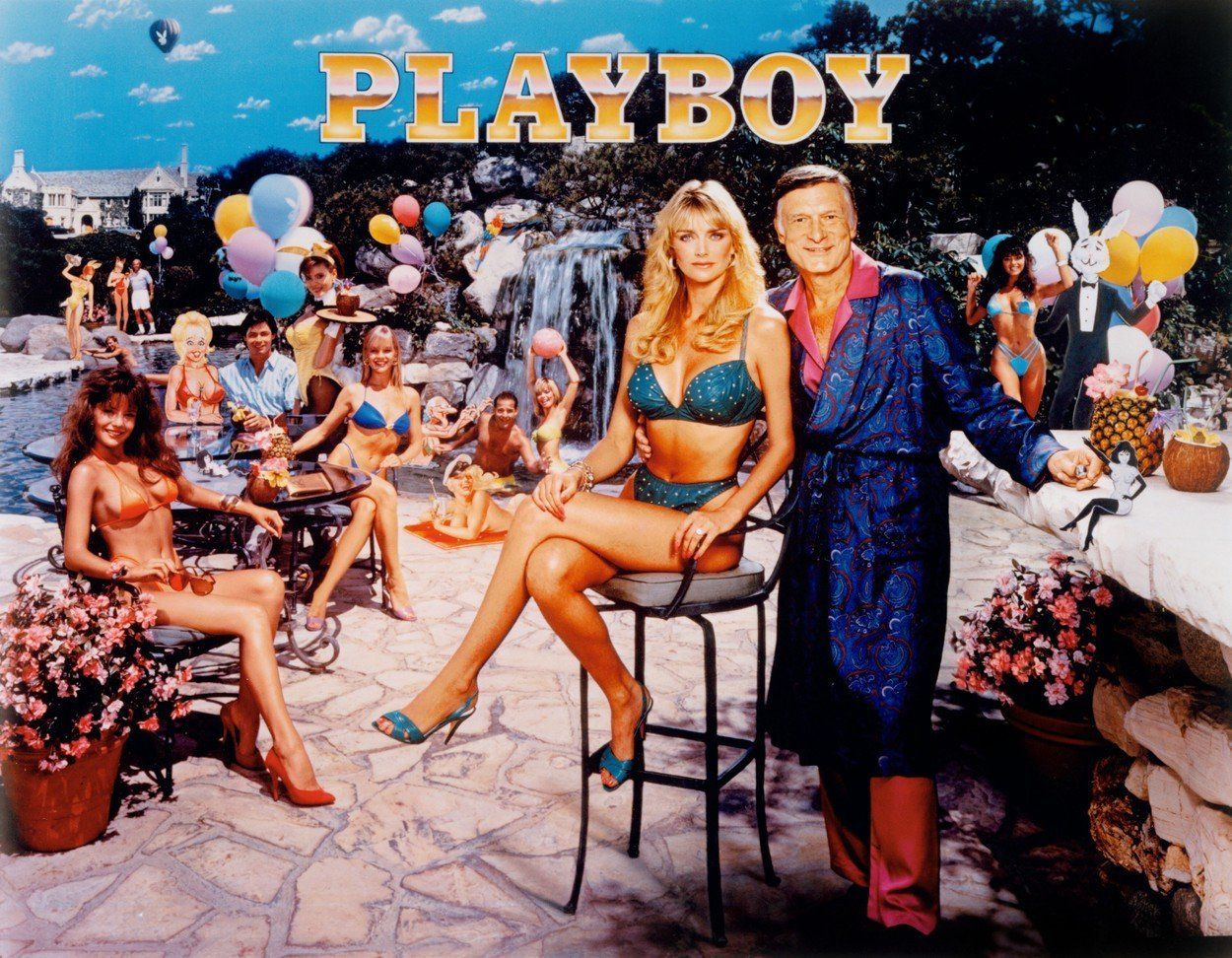 Zemřel Hugh Hefner mediální magnát, který dal světu Playboy.