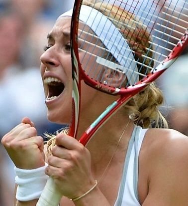 Sabine Lisická na Wimbledonu 2013 (výřez)