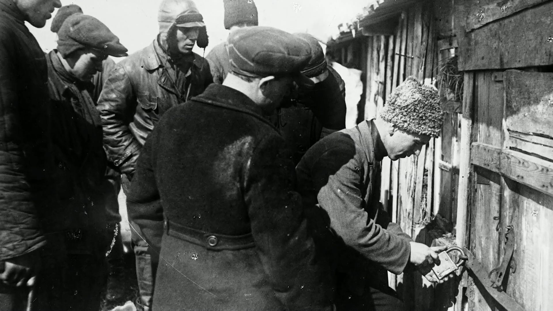 Jednorázové použití / Fotogalerie / Stalinův Holodomor na Ukrajině v 30 letech stál životy 10 miliónů lidí / Youtube
