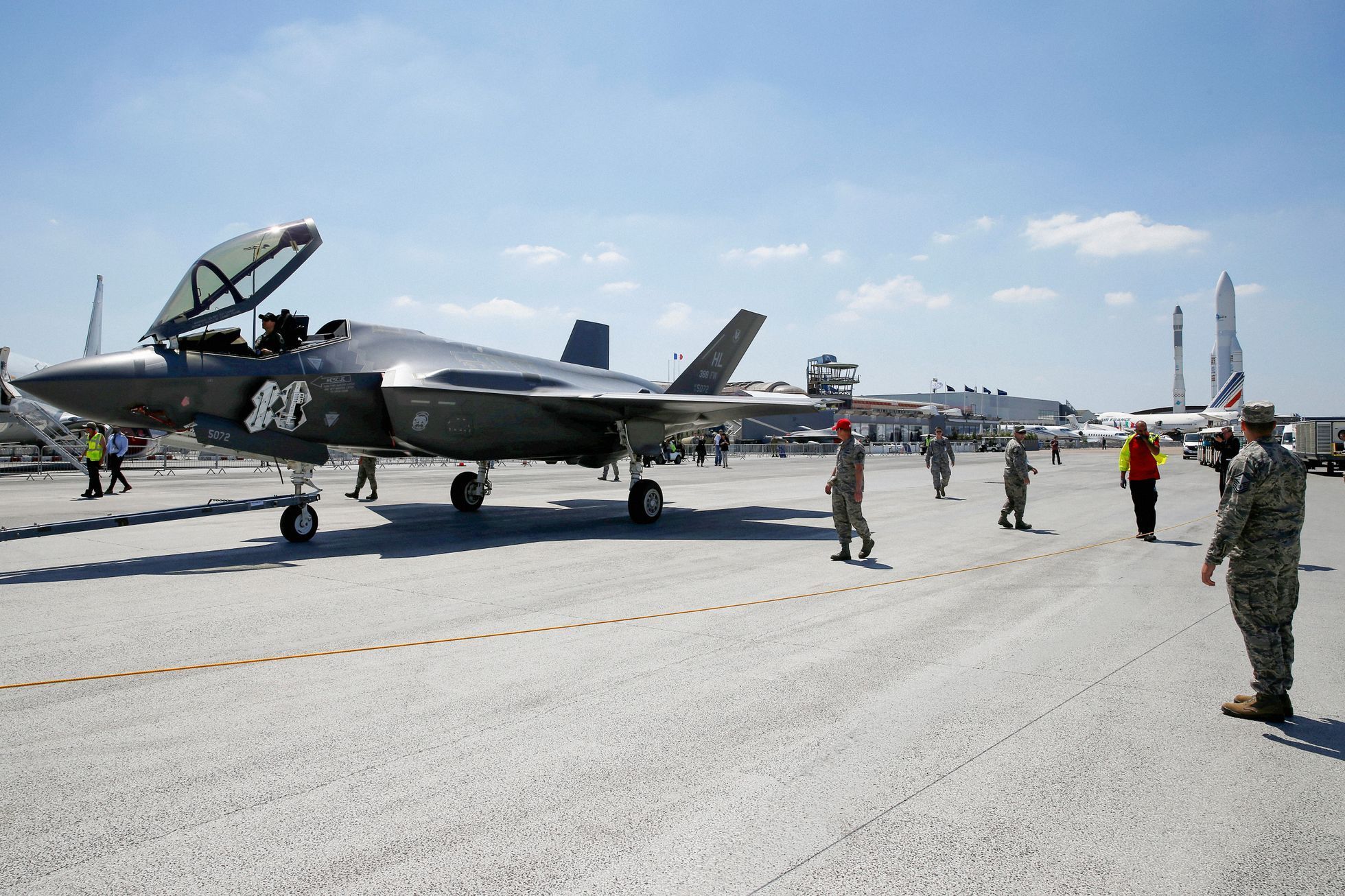 Stíhací letoun F35, F35, stíhačka, USA, letectvo, nákup, obrana, protivzdušná obrana