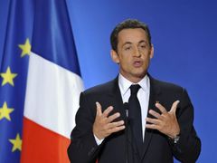 Prezident Sarkozy věří, že důvěra ve francouzské banky neklesne